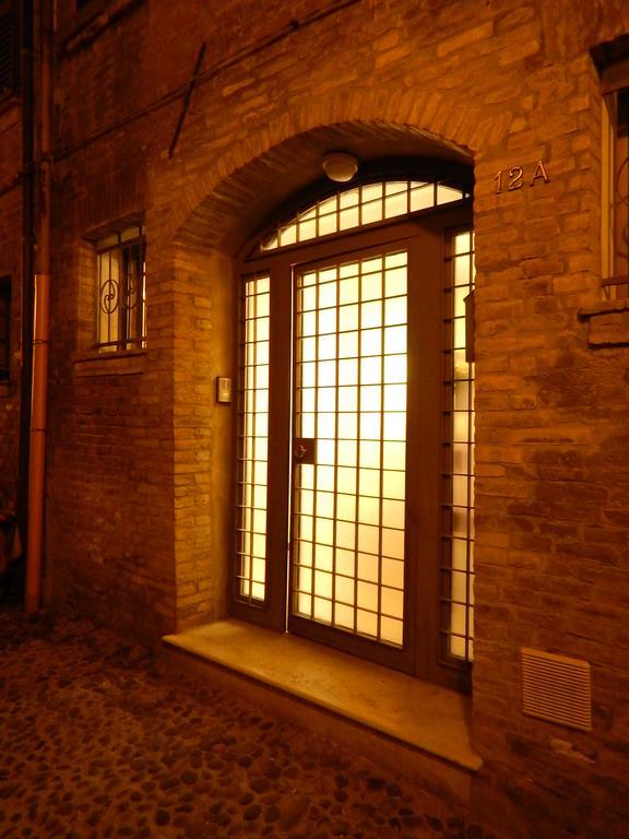 La Casa Degli Zii Apartment Ferrara Bagian luar foto